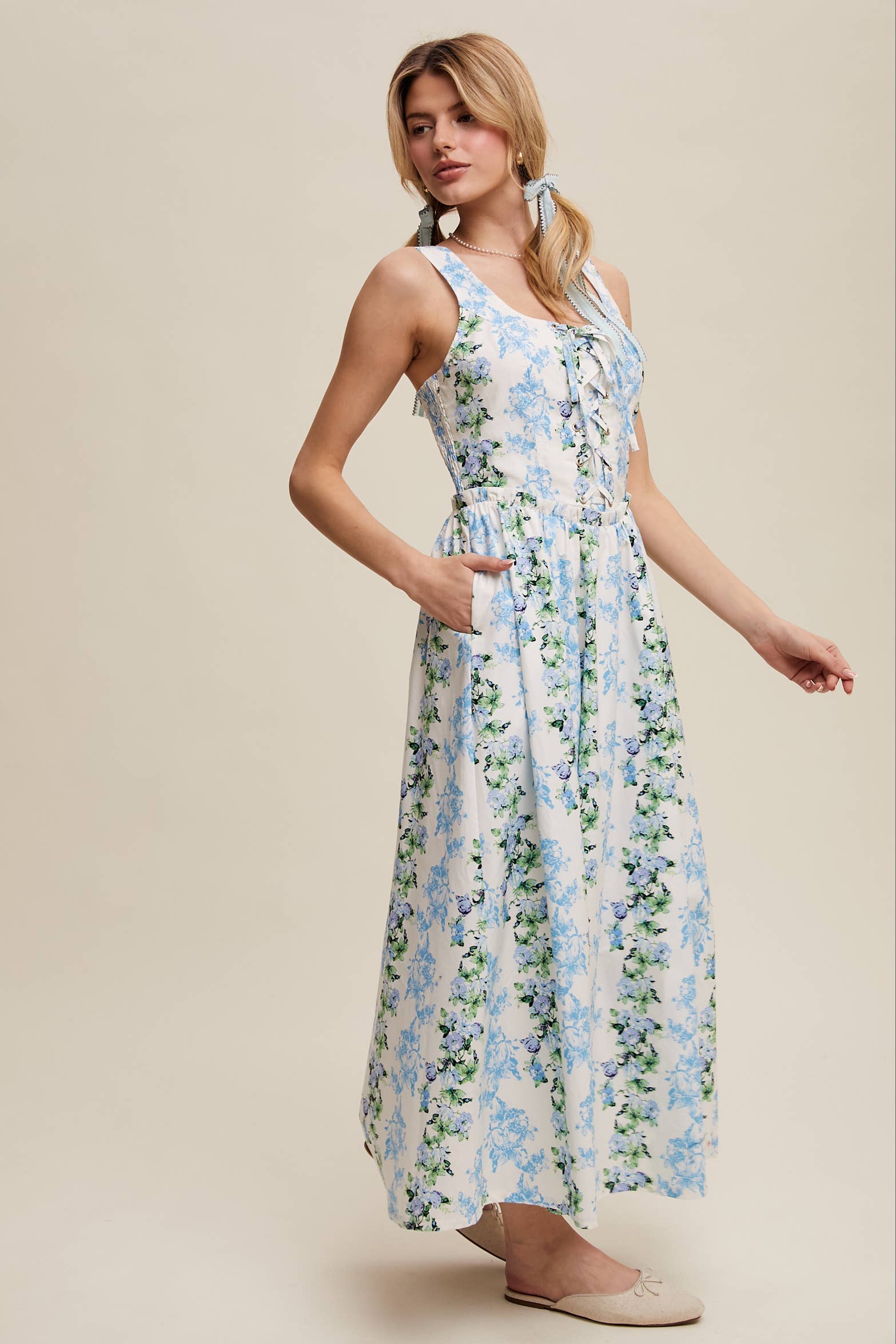Olivias Charm Maxi Dress