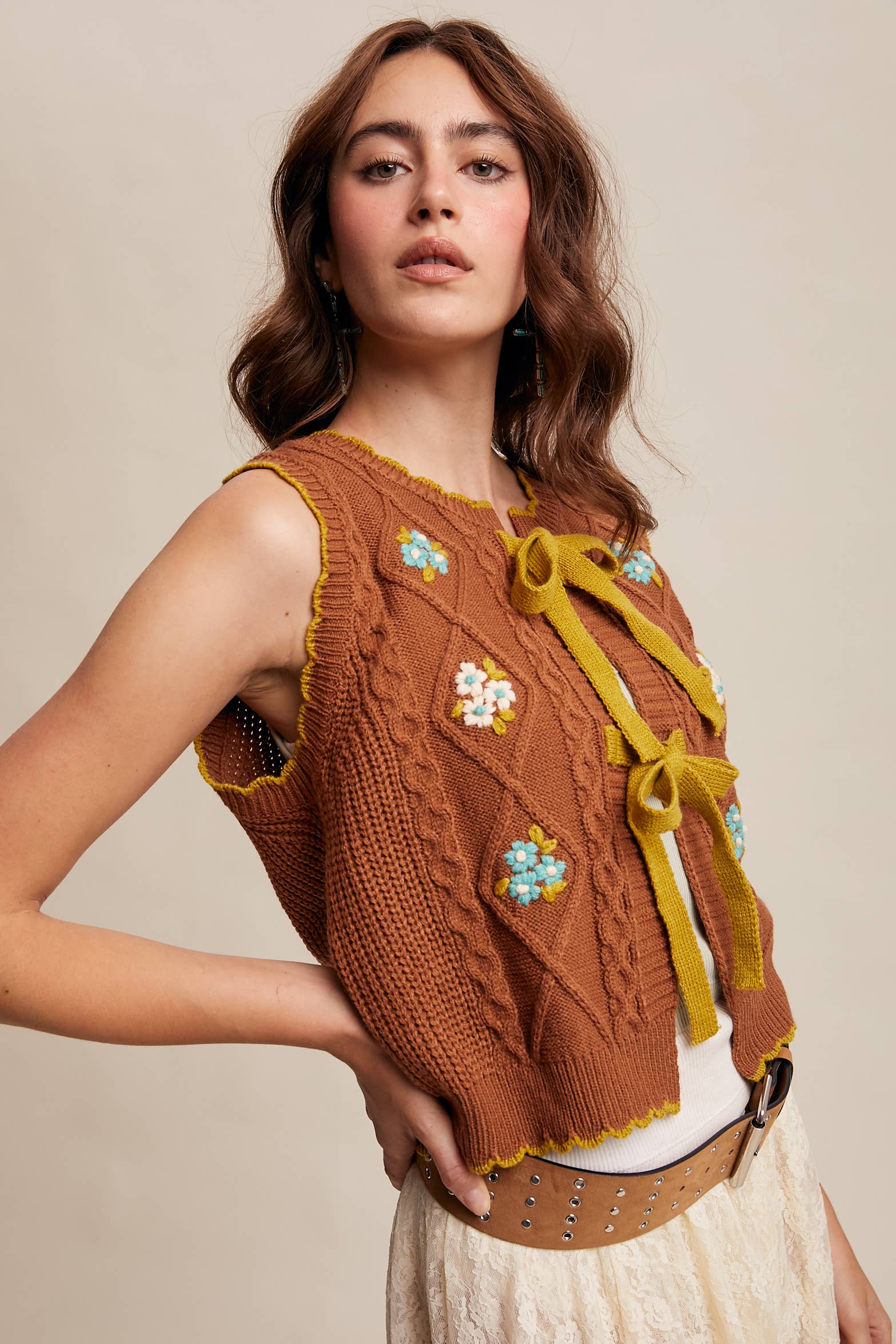 Bow-Tie Floral Knit Vest
