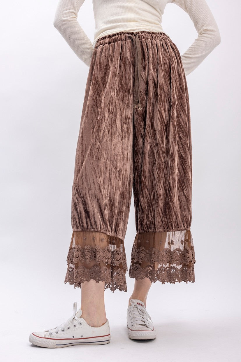 Crinkled Velvet Lace Ruffle Bloomer Pants
