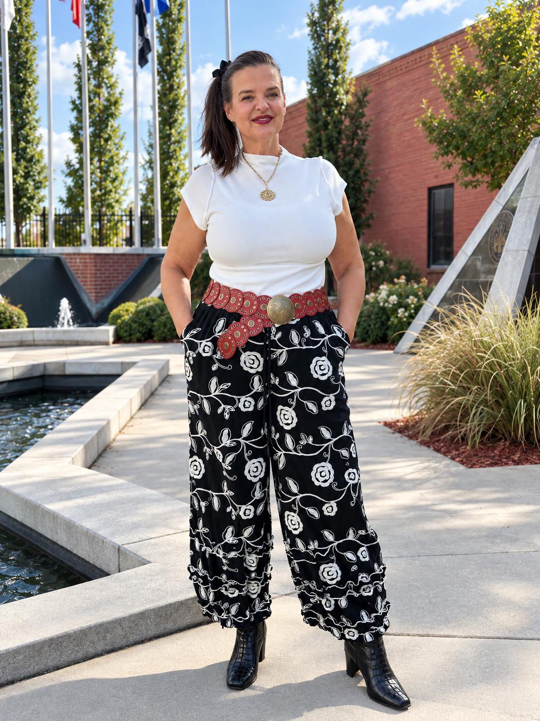 Embroidered cotton pants with decorative stitching