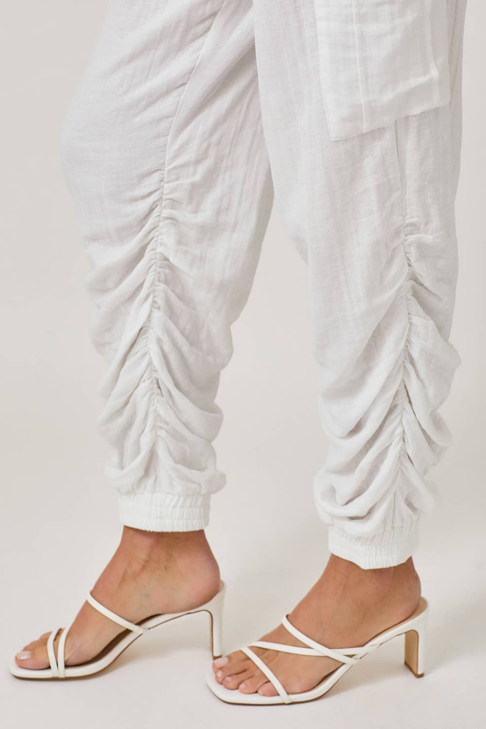 The Harper Shirred Joggers – White
