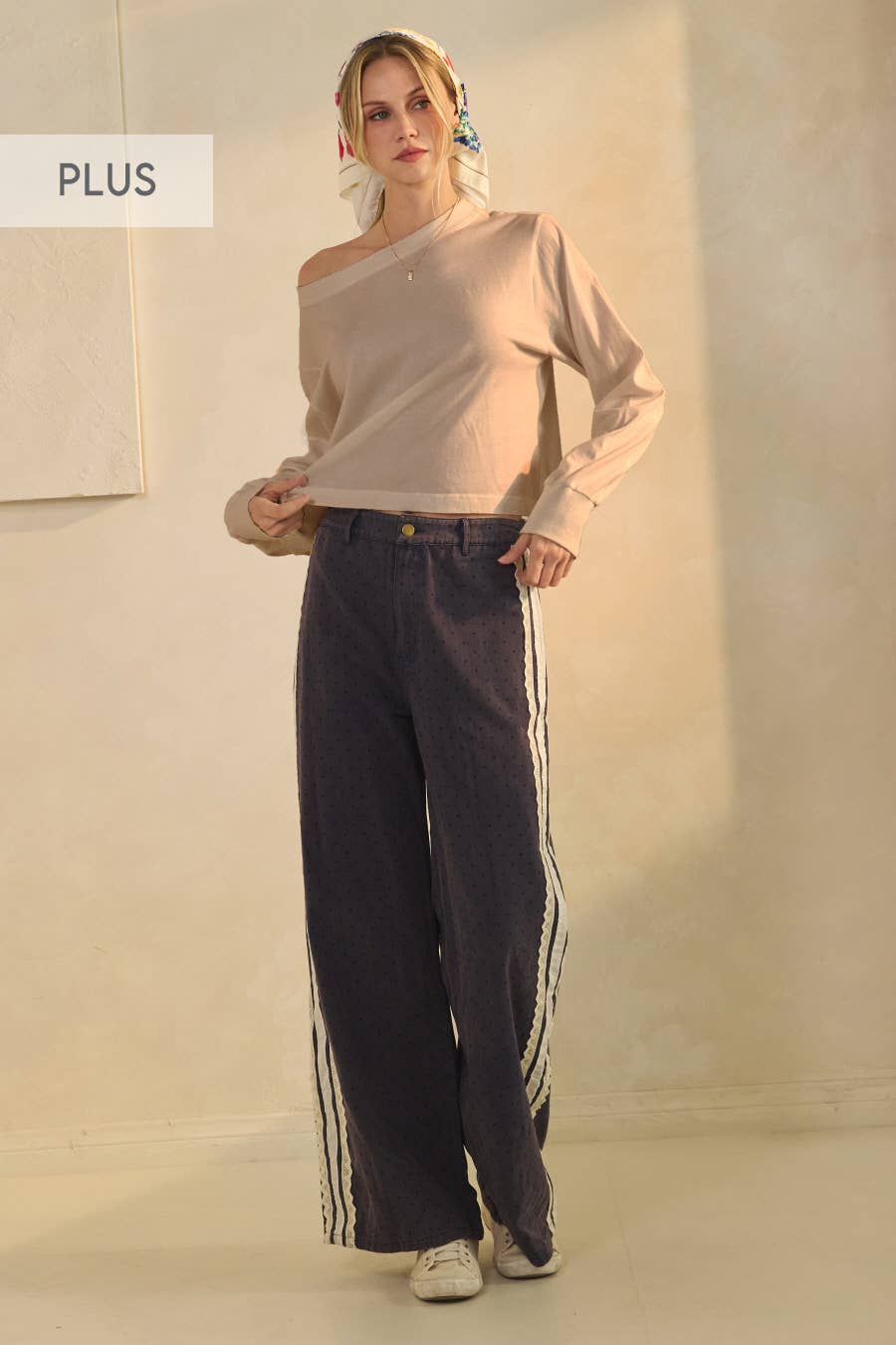 Plus Solid Cropped Oversized Pullover Top
