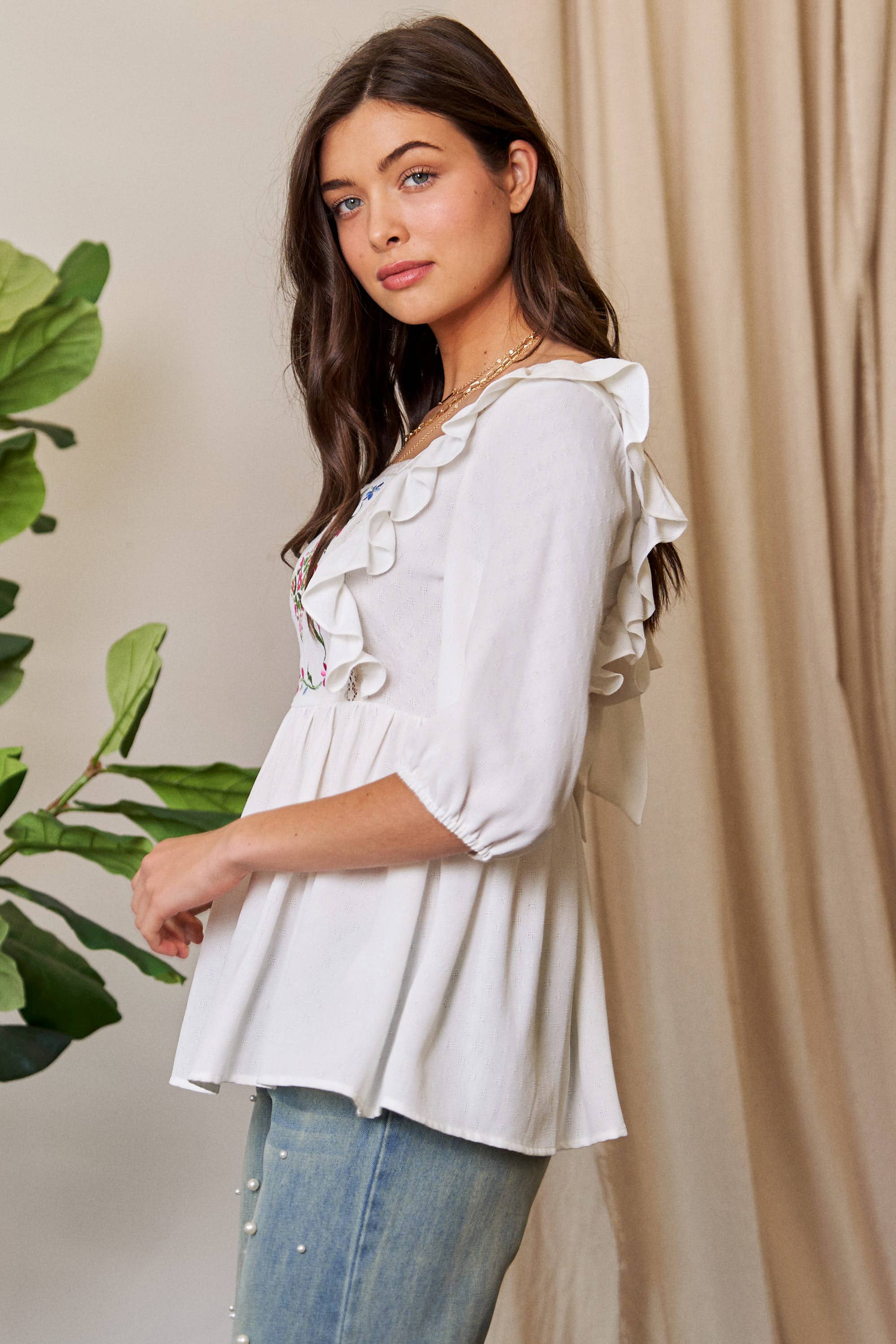Plus Size Tie Back Floral Embroidery Top