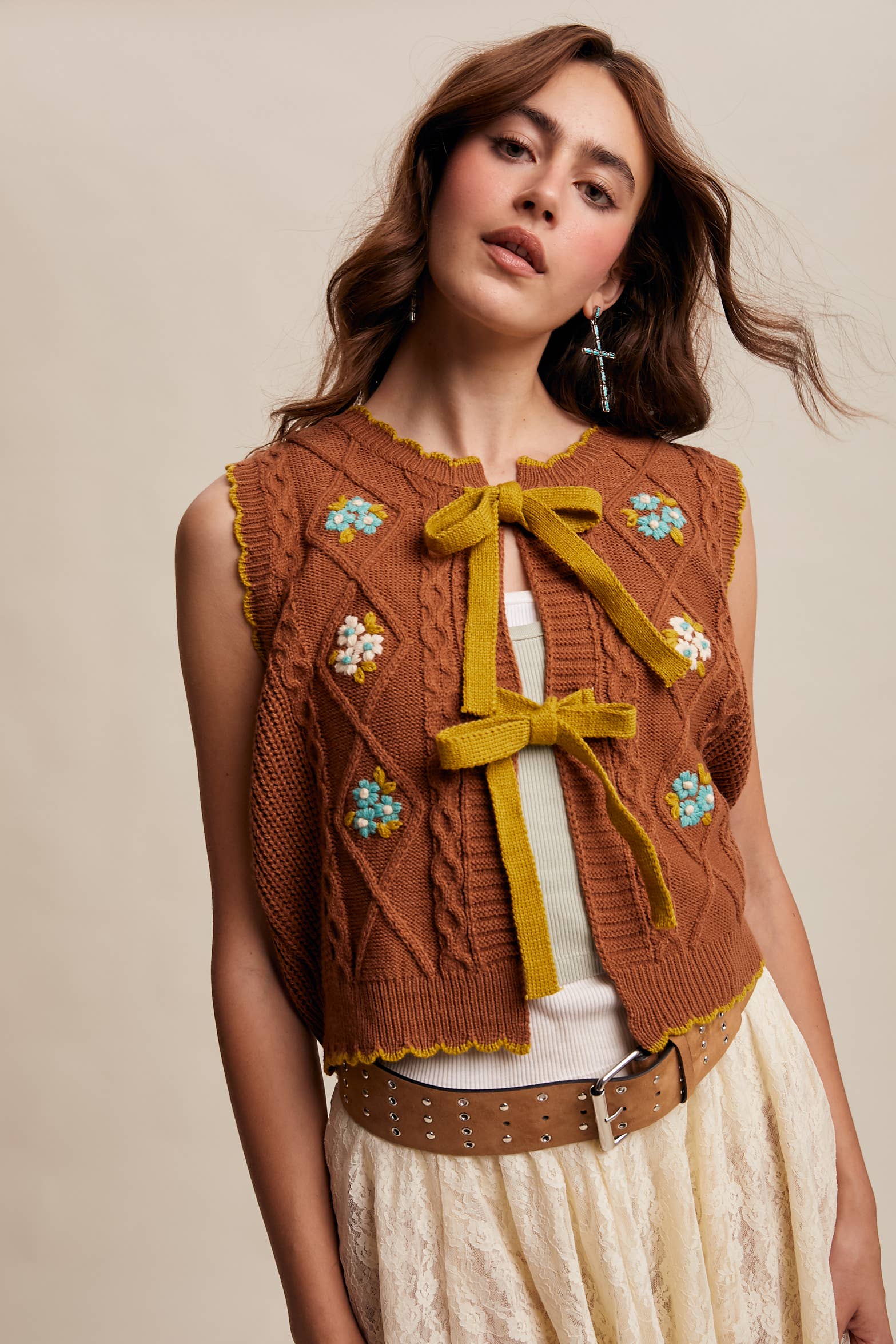 Bow-Tie Floral Knit Vest