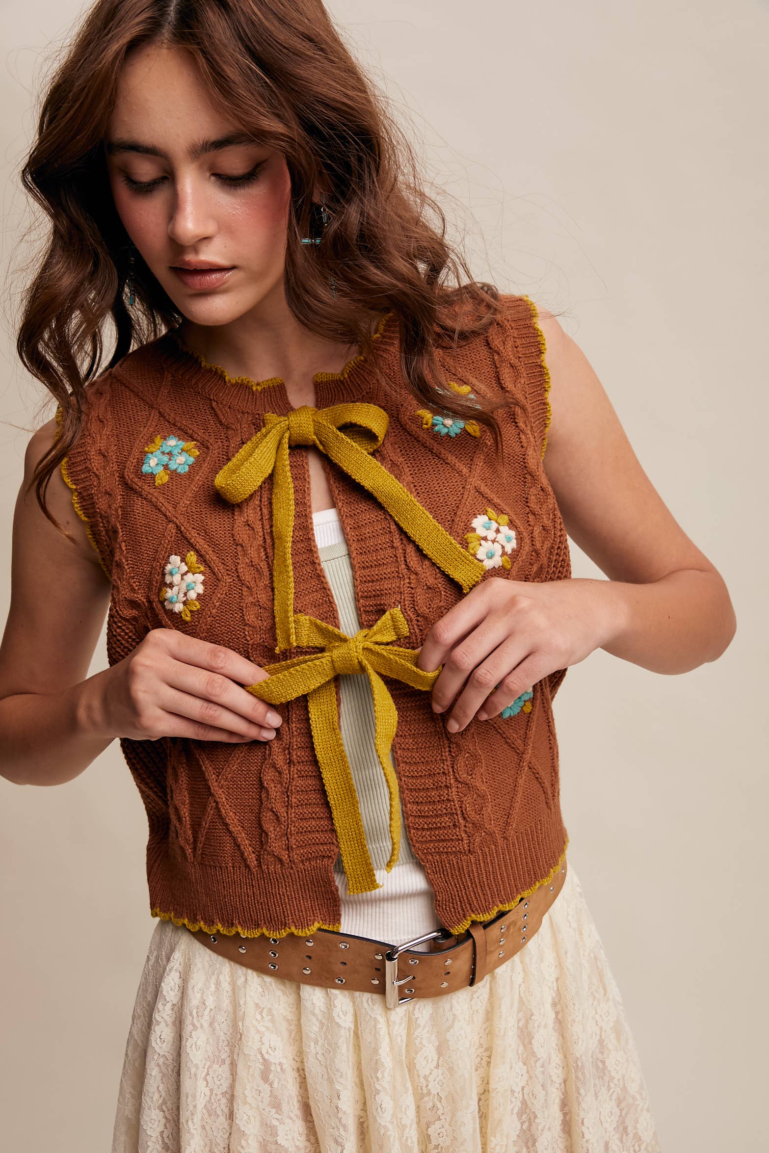 Bow-Tie Floral Knit Vest