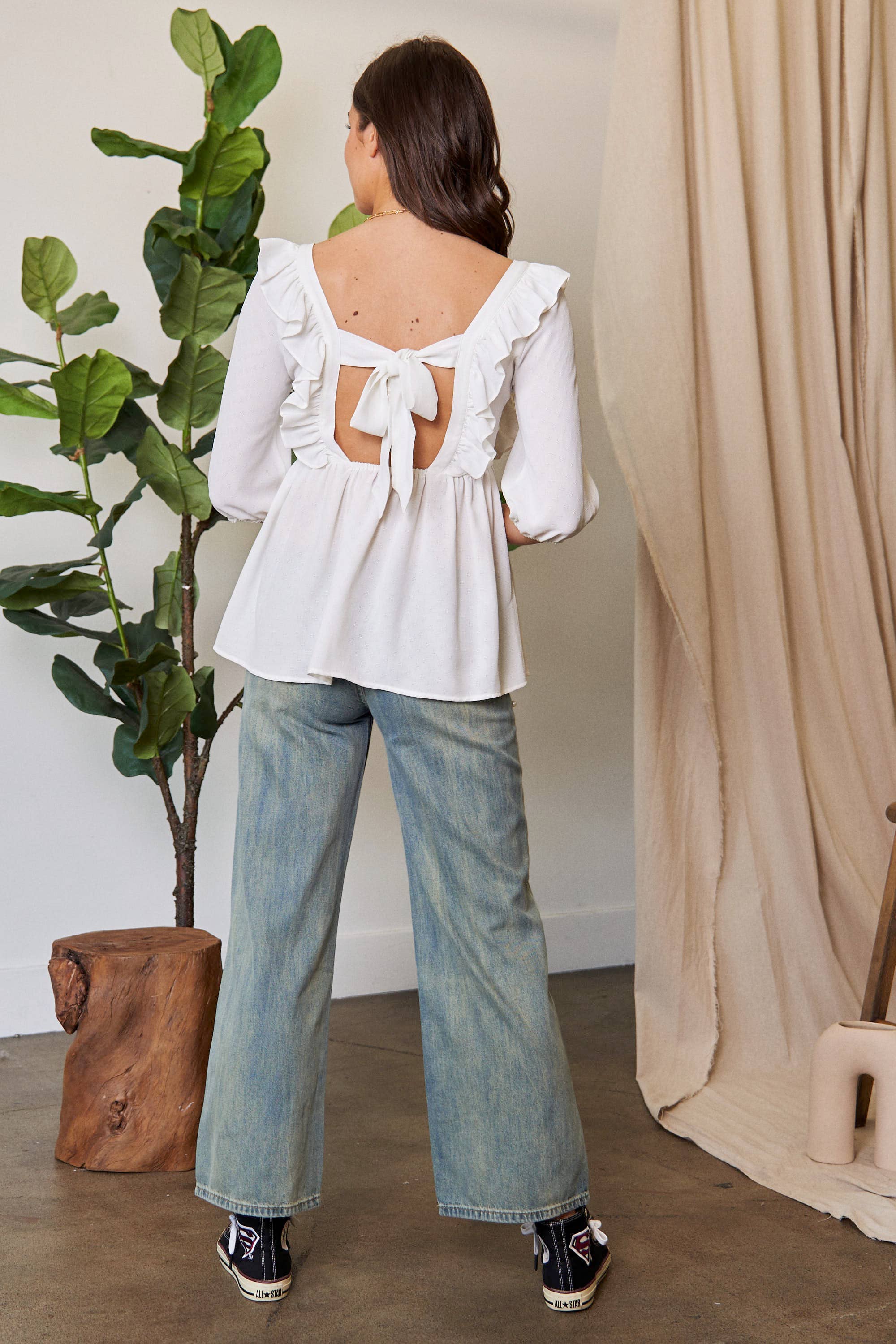Plus Size Tie Back Floral Embroidery Top