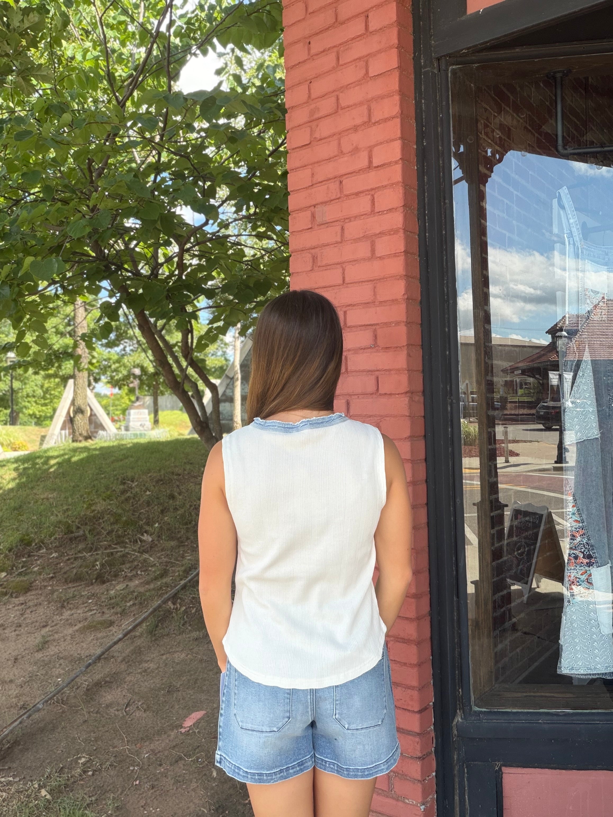Washed Thermal Sleeveless Henley White