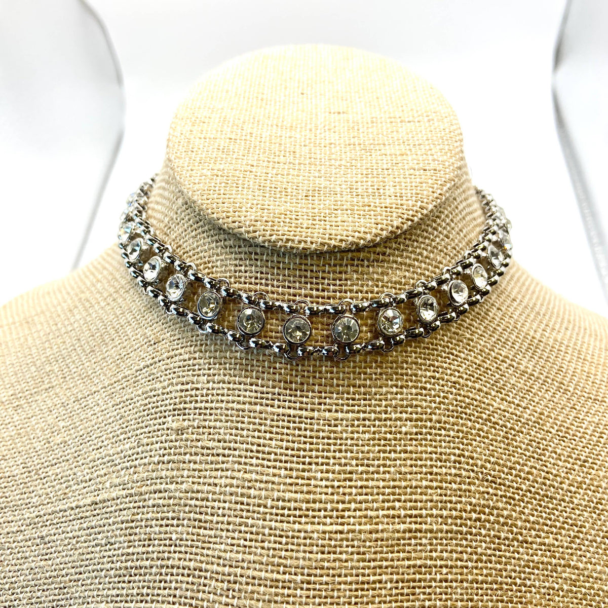 Luminous Crystal Link Choker