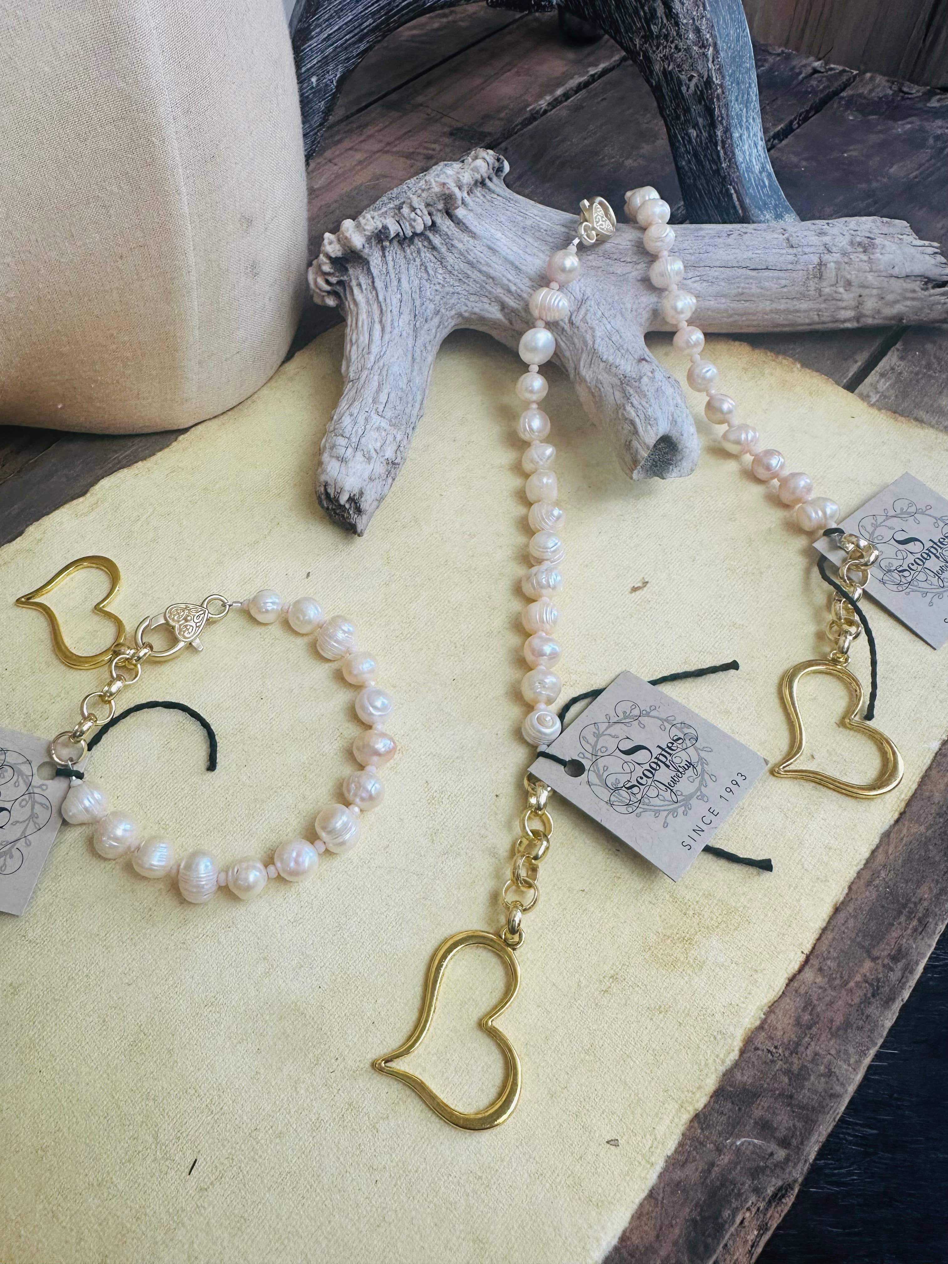 Blush Freshwater Pearl Bracelet