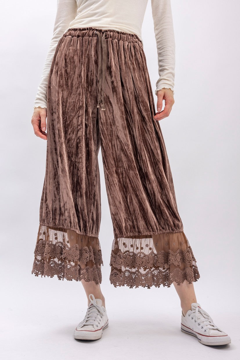 Crinkled Velvet Lace Ruffle Bloomer Pants