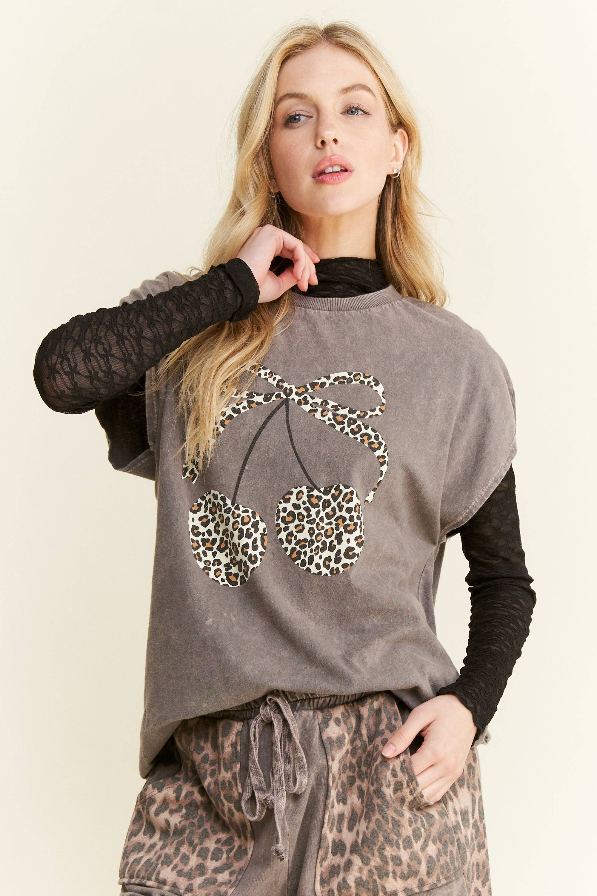 Bow Leopard Rocker Tee Charcoal