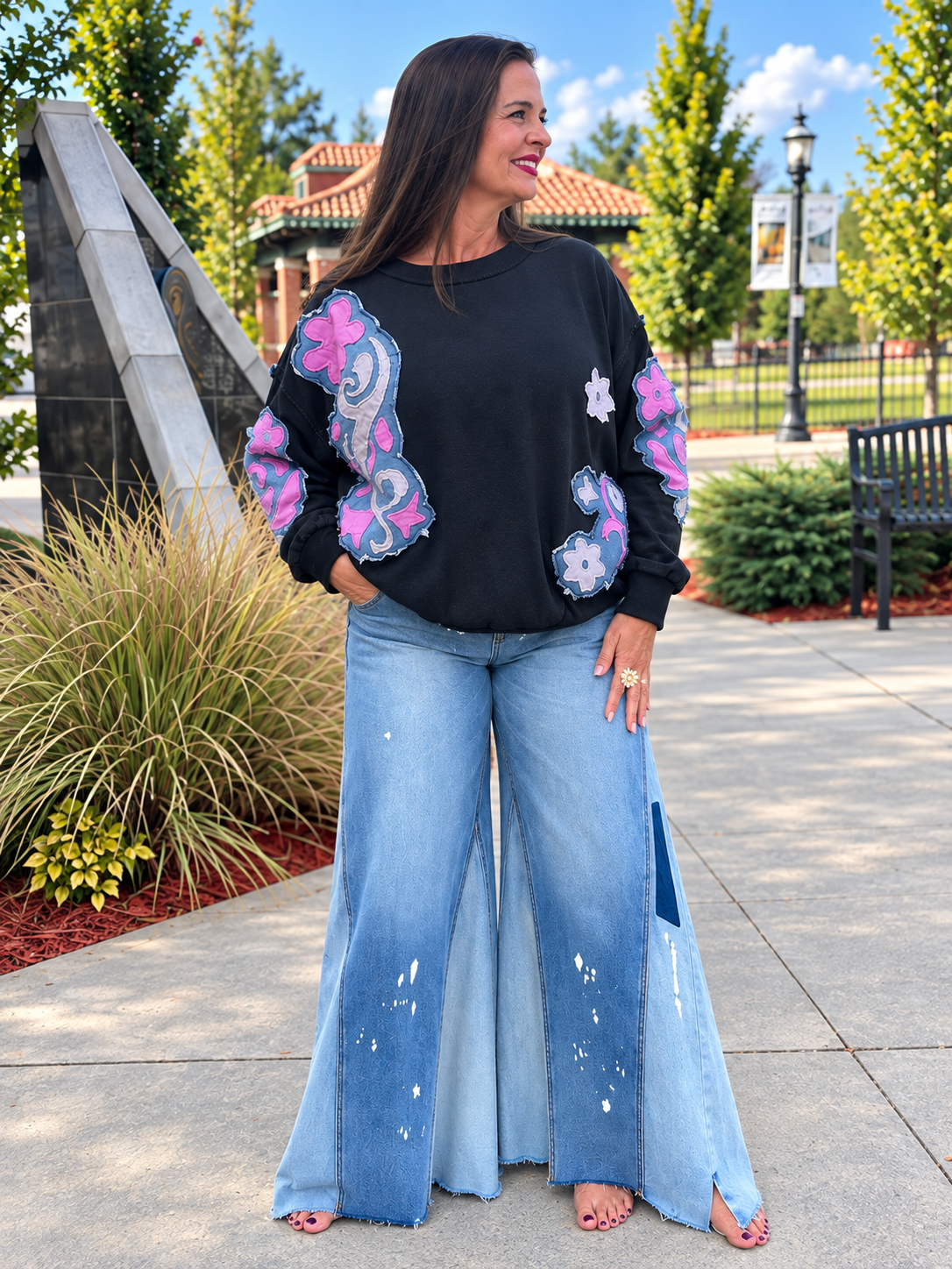 Oli & Hali relaxed-fit denim patchwork pullover with crewneck and long sleeves

