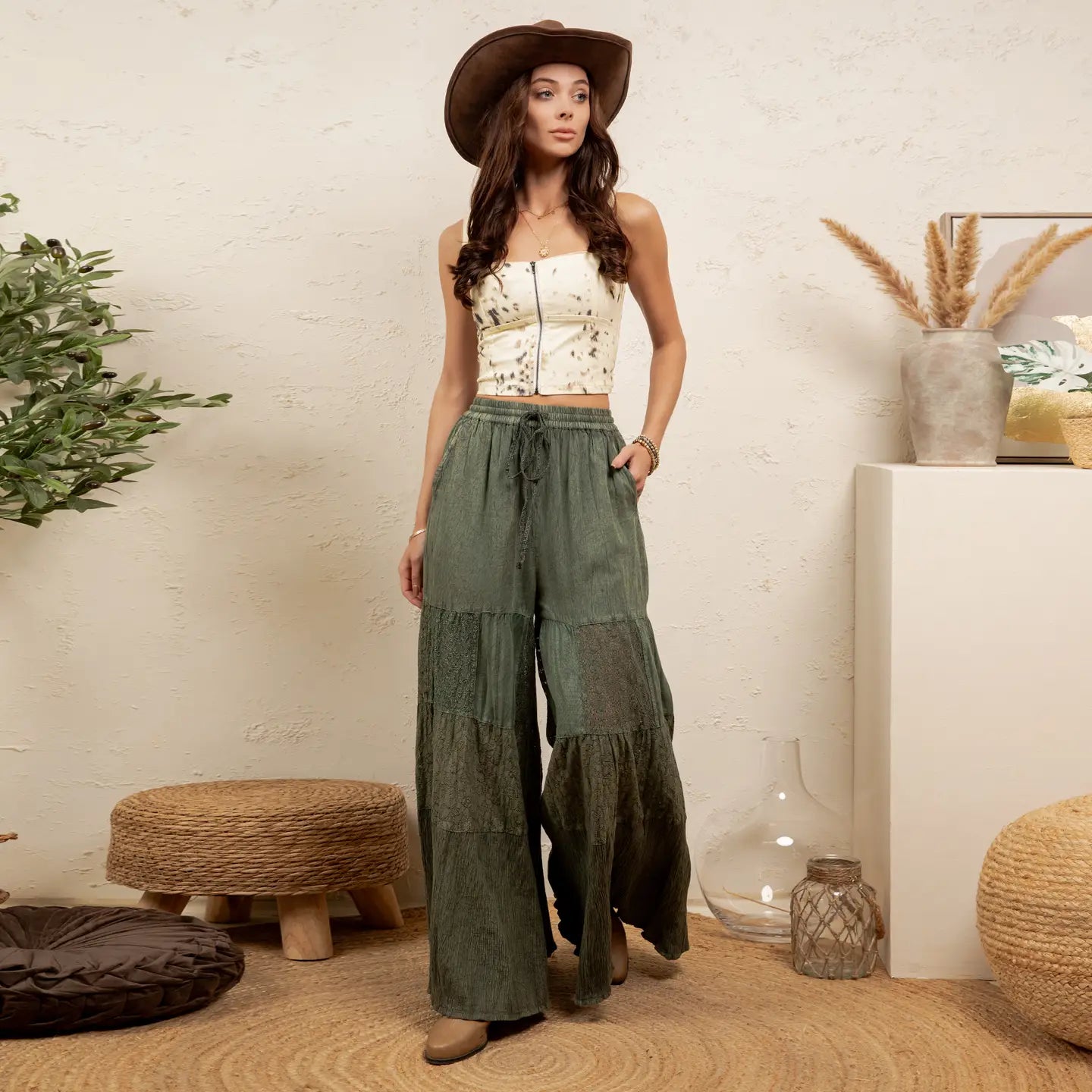 Basil Dream Tiered Palazzo Pants