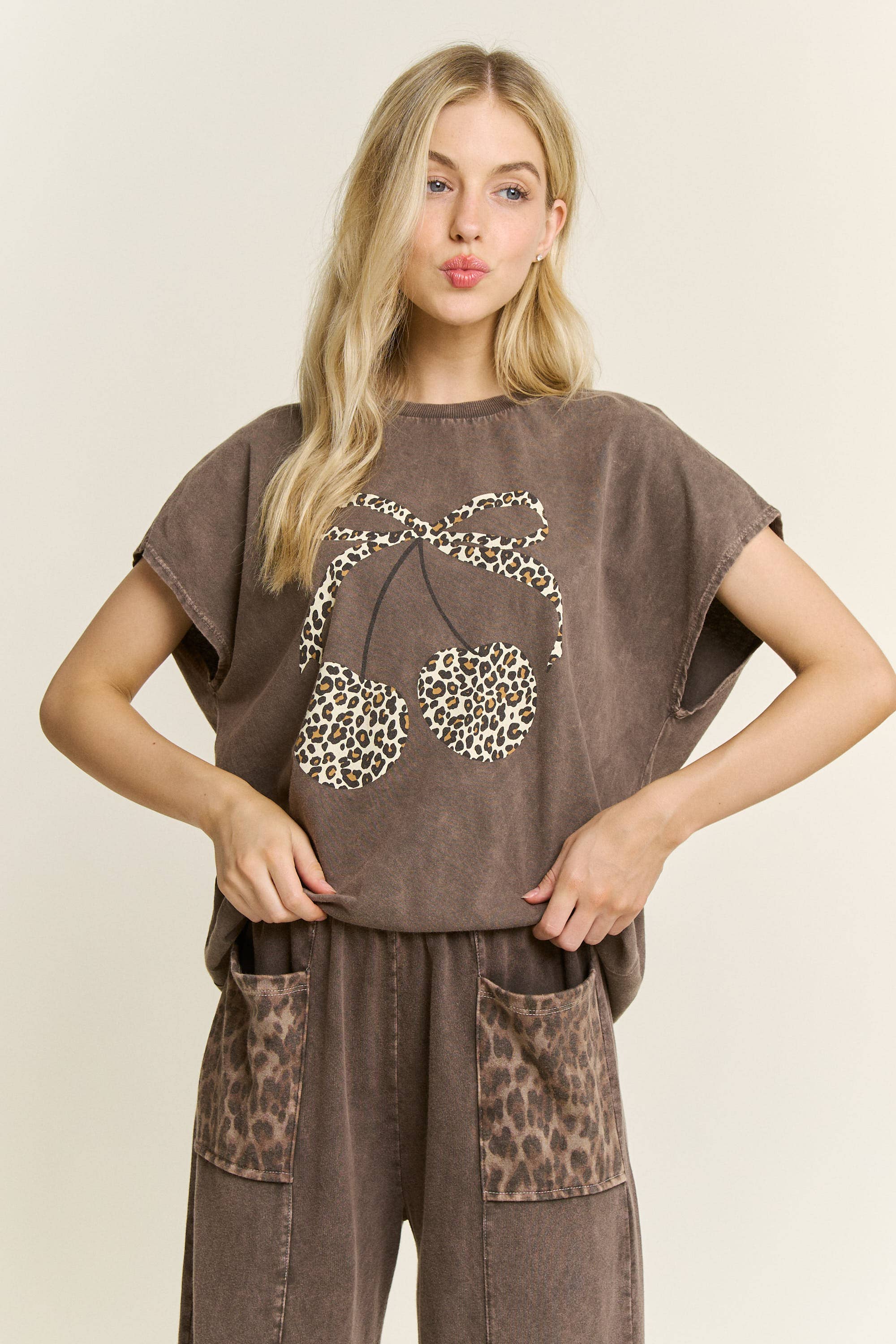 Bow Leopard Rocker Tee Charcoal