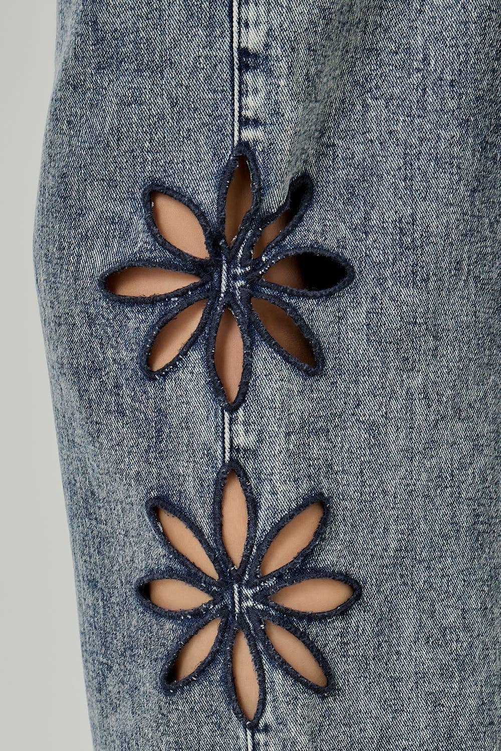 Daisy Embroidered Wide Leg Jeans