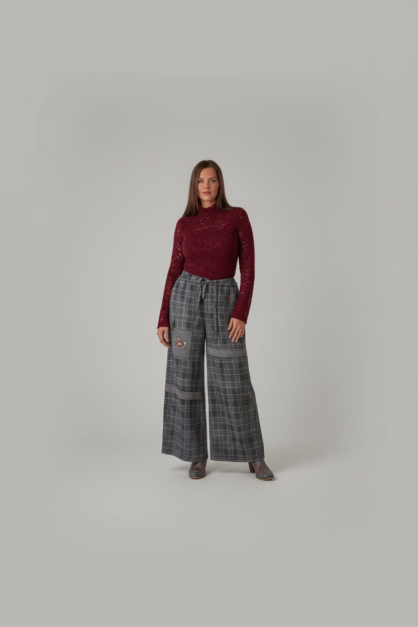 The Celestine Pant — Black Plaid