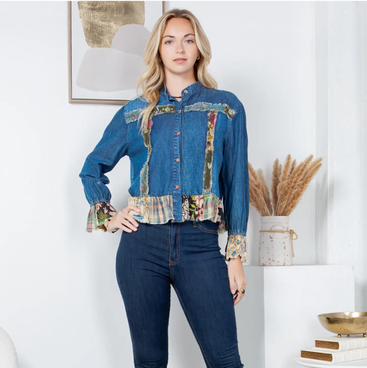 Studio front, floral patchwork panels, frayed trim, dark skinny jeans