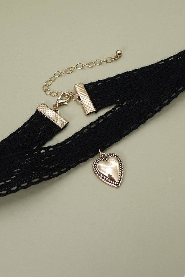 Heart Lace Choker